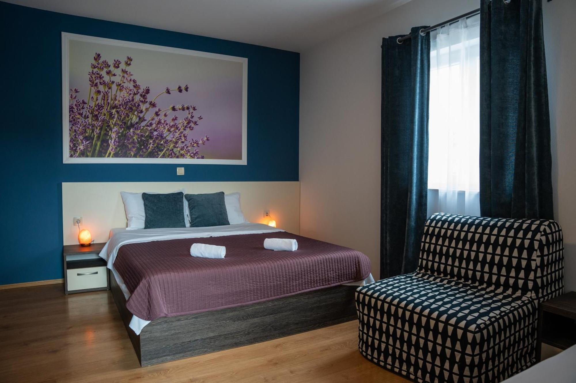 Bed & Breakfast Marta & Tona คุสติชี ภายนอก รูปภาพ